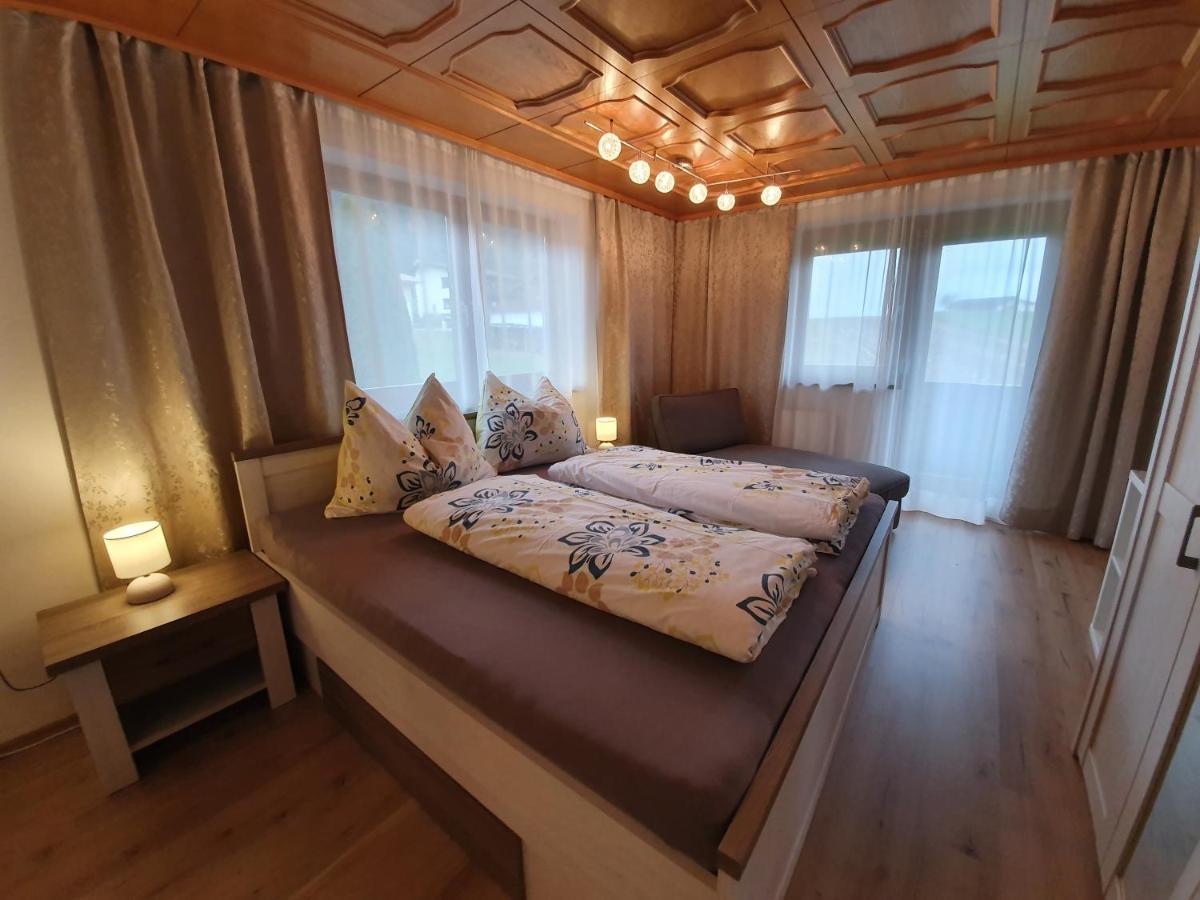 ライト・イム・アルプバッハタールHaus Lisaアパートメント エクステリア 写真